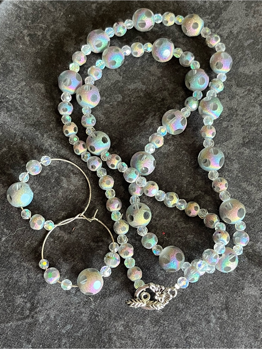 Titanium Carnival Glass Necklace & Hoop Earrings Set - Picture 2 of 10